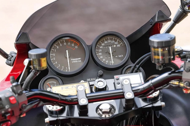 Ninja gpz900r độ hoàn thiện đến từ sanctuary nakamura - 4