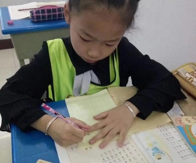 nơi nào chỉ có thể vào mà không thể ra câu trả lời của học sinh tiểu học khiến cô giáo tâm phục khẩu phục - 1