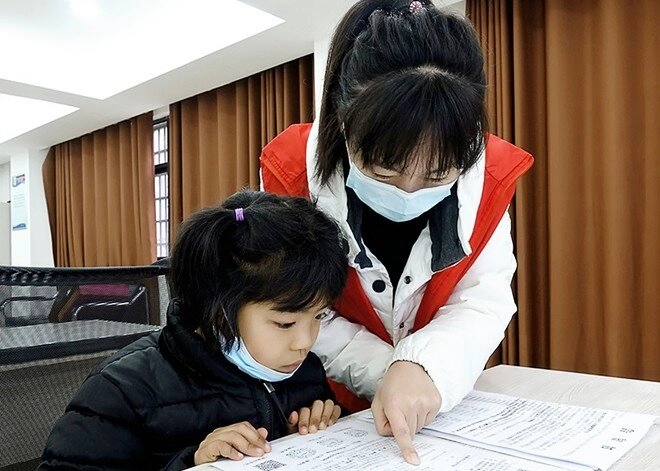 nơi nào chỉ có thể vào mà không thể ra câu trả lời của học sinh tiểu học khiến cô giáo tâm phục khẩu phục - 2