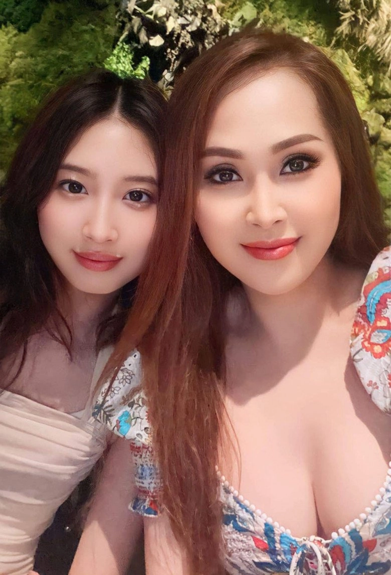 Nữ diễn viên gái nhảy làm mẹ đơn thân con gái dậy thì cao 1m7 xinh như mộng được học cẩn thận bên mỹ - 1