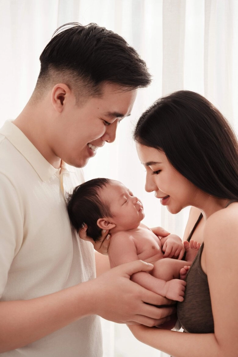 Nữ nhiếp ảnh gia việt gây sốt với loạt clip siêu xe sắc vóc bốc lửa dân tình ngã ngửa không ngờ là gái một con - 7