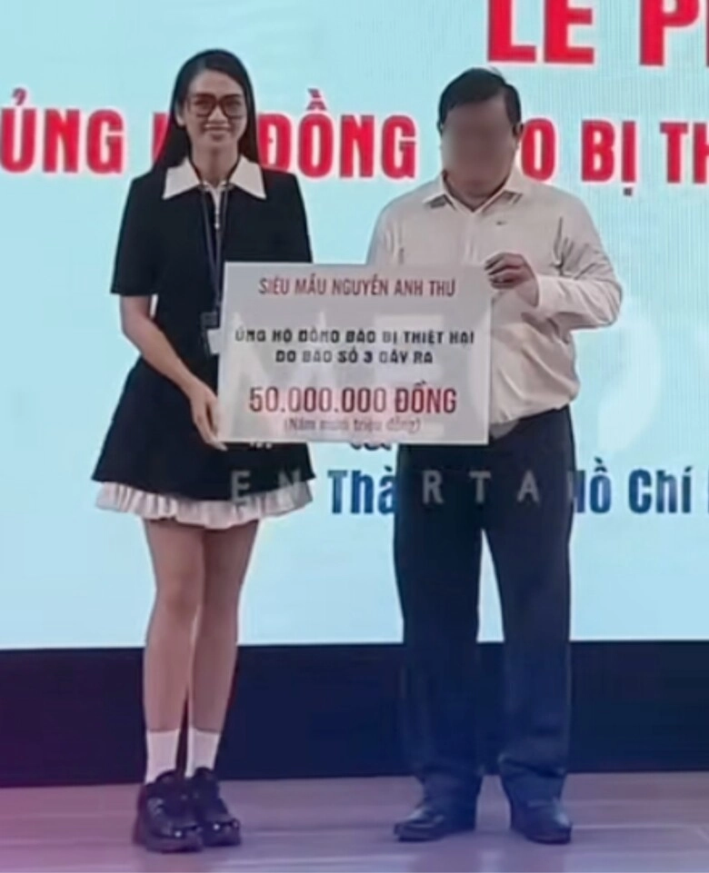 Nữ sinh gây sốt mạng xã hội khi ủng hộ mặt trận tổ quốc việt nam 50 triệu hoá ra là mẹ đơn thân u50 - 2