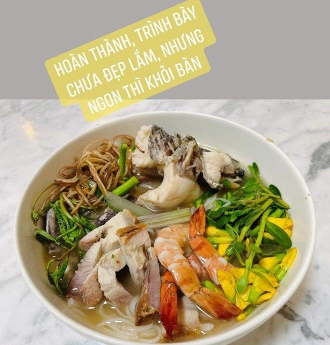 Ông chủ ở nhà 45 tỷ khoe mâm cơm thanh đạm nhiều người nghĩ giúp việc hay mẹ tôi nấu rồi tôi quay - 12