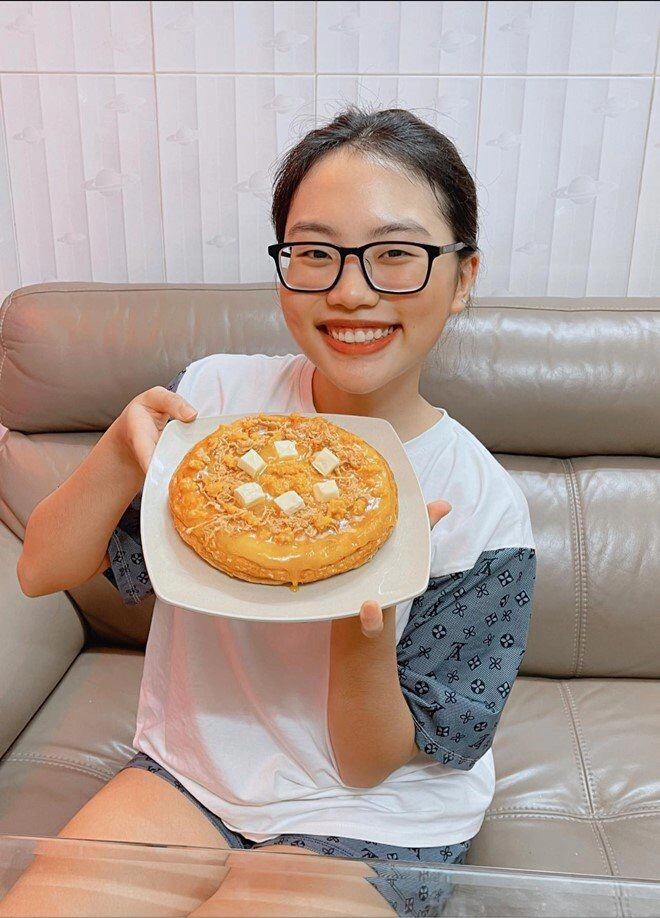 Phương mỹ chi khoe món khoái khẩu bên 2 người mẹ từng khiến bố xúc động vì chiếc bánh tự làm - 8