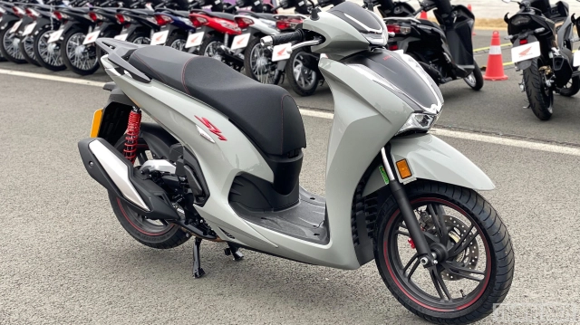 Piaggio beverly 310 s 2025 vừa ra mắt đã đe dọa vị trí dẫn đầu của honda sh350i - 4
