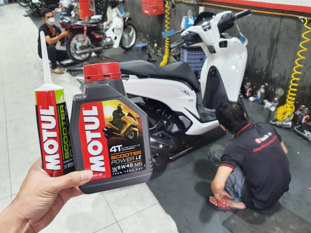 Quan điểm nhớt càng mắc tiền càng tốt cho xe là đúng hay sai - 8