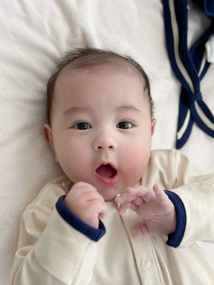 Quang hải đặt tên cho con trai với chu thanh huyền 3 chữ cực ý nghĩa cậu bé khuôn miệng giống hệt bố - 4