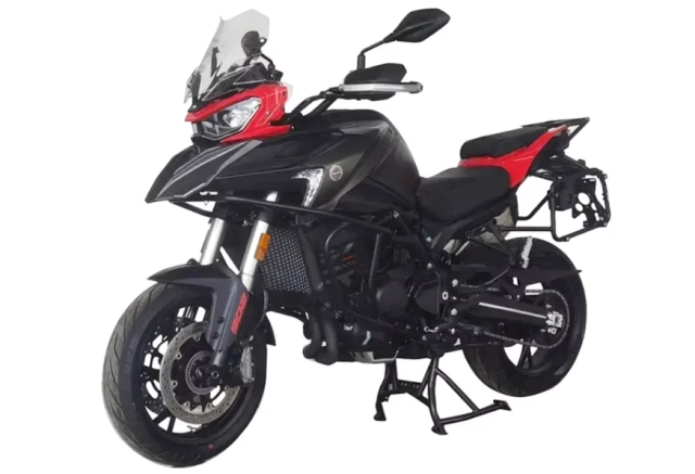 Rò rỉ hình ảnh đầu tiền về benelli trk 902 và trk 902 x mới - 3