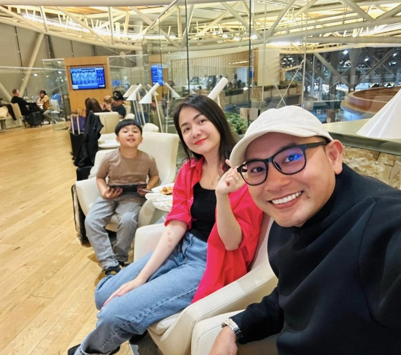 Sang nước ngoài cho con có điều kiện học tập huỳnh đông ái châu đưa con trai về việt nam sau 1 năm định cư canada - 1