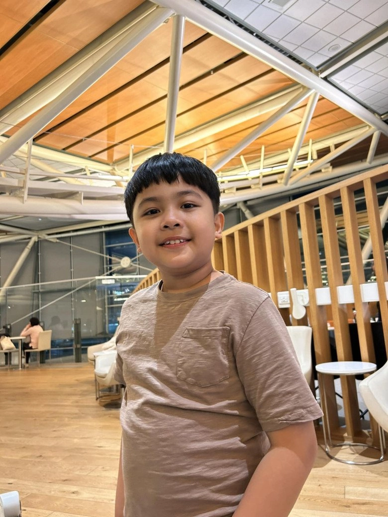 Sang nước ngoài cho con có điều kiện học tập huỳnh đông ái châu đưa con trai về việt nam sau 1 năm định cư canada - 3