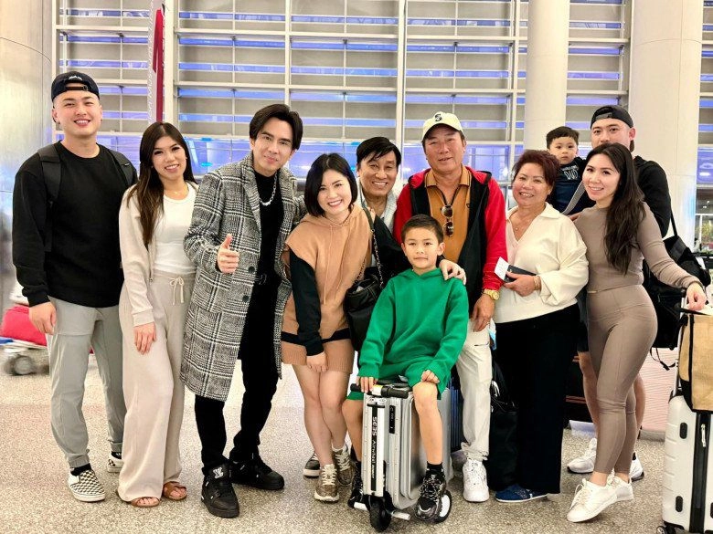 Sang nước ngoài cho con có điều kiện học tập huỳnh đông ái châu đưa con trai về việt nam sau 1 năm định cư canada - 5