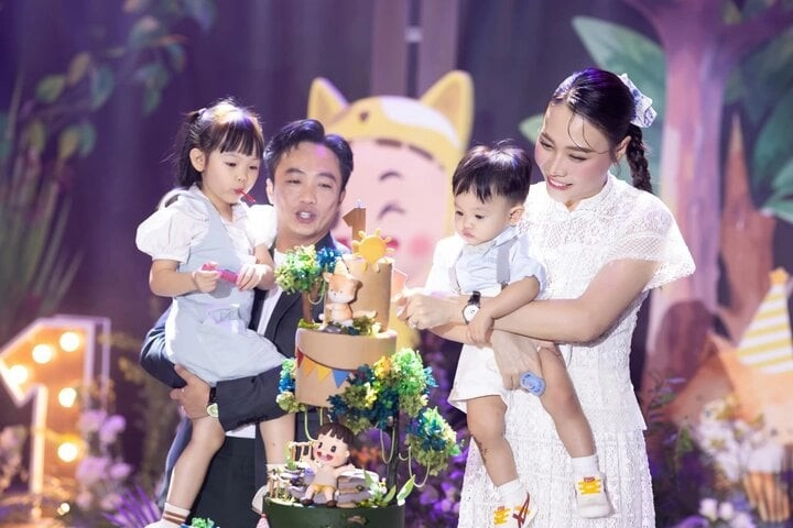 Sao việt làm sinh nhật con lý hải minh hà bao năm không mất tiền cường đôla điều dàn siêu xe chục tỷ cho sutin - 9