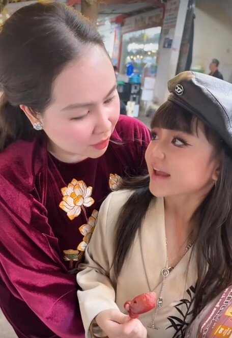 Sau đám cưới với chồng tây tỷ phú mỹ nữ việt công khai con gái riêng là diễn viên nhí nổi tiếng - 7