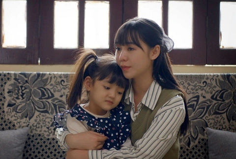Sau đám cưới với chồng tây tỷ phú mỹ nữ việt công khai con gái riêng là diễn viên nhí nổi tiếng - 10