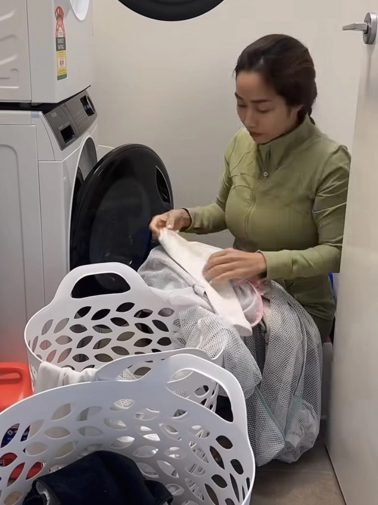 Sau nửa năm một mình đưa 3 con sang úc sống ốc thanh vân đăng tải dòng trạng thái gây chú ý - 5