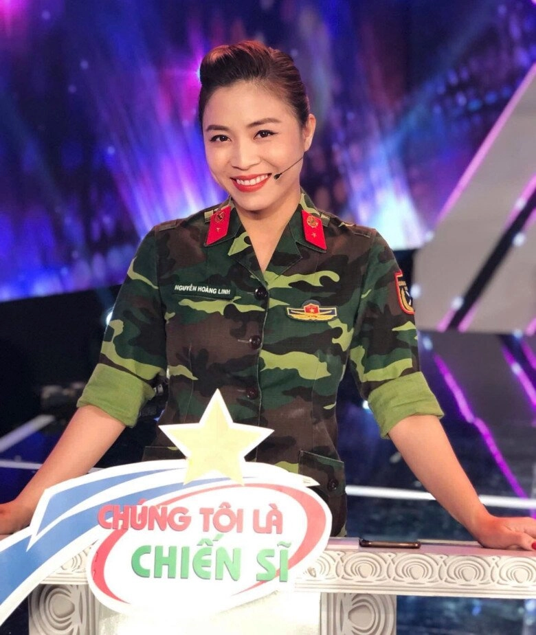 Sinh con cho chồng đạo diễn ở tuổi u40 mc nổi tiếng vtv hoàng linh được chồng cưng chiều làm mẹ sung sướng - 1