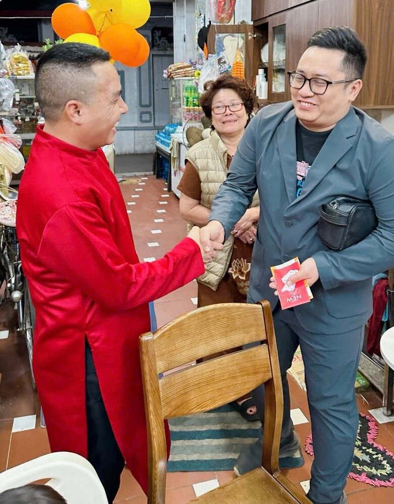 Sinh con cho chồng đạo diễn ở tuổi u40 mc nổi tiếng vtv hoàng linh được chồng cưng chiều làm mẹ sung sướng - 9