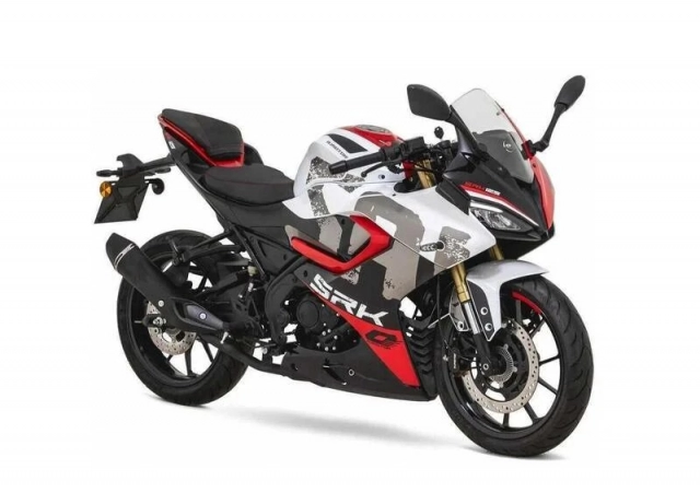 Srk 125r 2025 vượt mặt các đổi thủ nhờ vào dàn chân nguyên bản 4 piston - 11