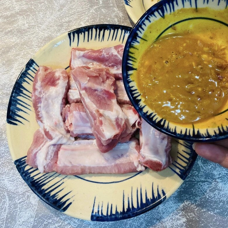 Sườn non kho không đã ngon cho thêm quả bé xíu nhưng cực bổ này vào vừa hấp dẫn lại trôi cơm cho ngày thu mát mẻ - 3