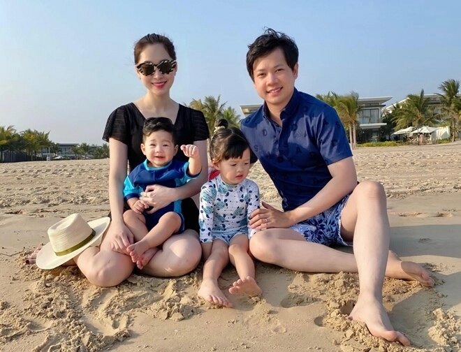 Sướng như hoa hậu đặng thu thảo có chồng đại gia u40 sẵn sàng hóa trẻ nhỏ khi vui chơi cùng hai con - 3