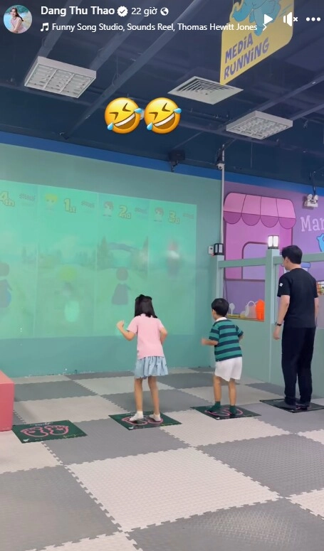 Sướng như hoa hậu đặng thu thảo có chồng đại gia u40 sẵn sàng hóa trẻ nhỏ khi vui chơi cùng hai con - 4