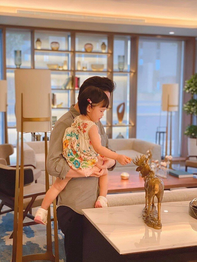 Sướng như hoa hậu đặng thu thảo có chồng đại gia u40 sẵn sàng hóa trẻ nhỏ khi vui chơi cùng hai con - 8