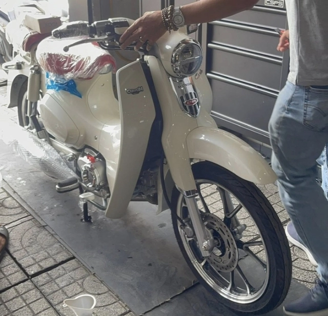 Super cub c125 custom edition vừa cập bến việt nam với giá bán lên đến 150 triệu đồng - 7