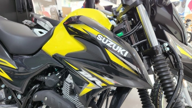 Suzuki ra mắt đối thủ xứng tầm với yamaha wr155 trang bị sẵn phanh abs - 4