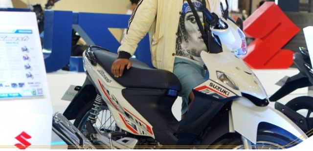 Suzuki ra mắt smash fi 2025 mẫu xe số có thiết kế thể thao trông rất ngầu - 6