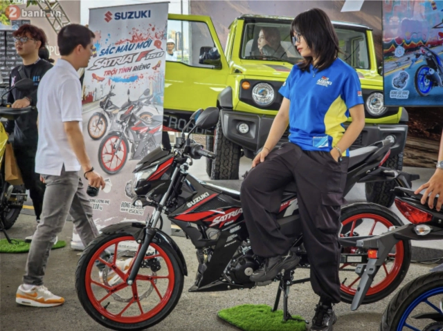 Suzuki việt nam âm thầm công bố giá bán của satria f150 2025 - chỉ 1 phiên bản với giá bán cao nhất - 1