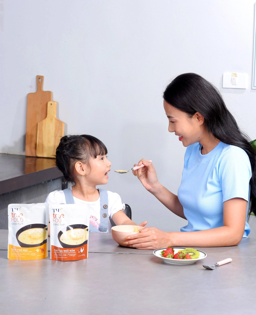 Tập đoàn th ra mắt bộ sản phẩm cháo tươi th true food - 1