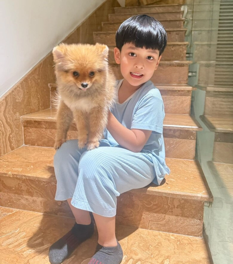 Thấy bố đi diễn ở mỹ gặp sự cố mất ngón chân con trai đàm vĩnh hưng phản ứng gây xót xa - 2