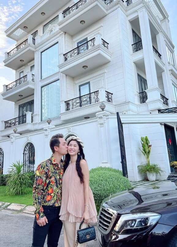Thuê 3 giúp việc vợ chồng đại gia quận 7 vẫn phải tự nấu ănlàm việc nhà đầu tắt mặt tối chăm con - 2