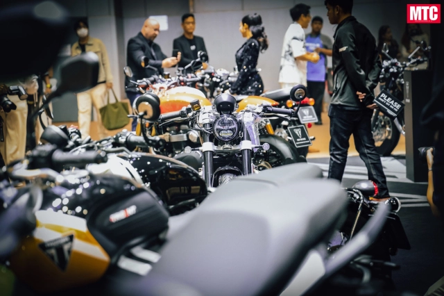 Tín đồ hoài cổ chỉ biết xuýt xoa trước phiên bản triumph bonneville bobber tfc 2025 - 23