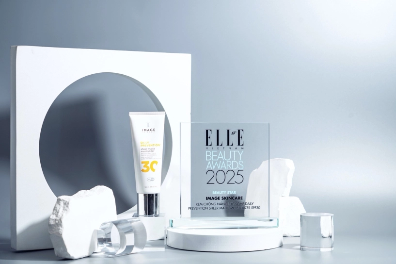 Tinh chất căng bóng da genyal genyalift đạt giải elle beauty awards 2025 hạng mục skin booster of the year - 5