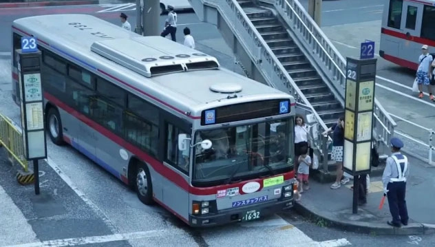 Trẻ em nhật được cha mẹ trang bị kỹ năng gì để có thể đi học một mình ngay từ khi còn nhỏ - 4