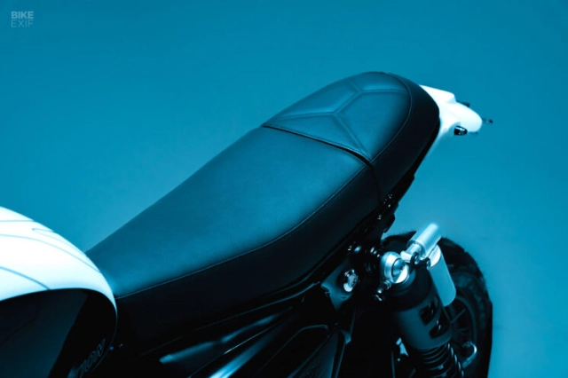 Triumph scrambler 1200 alps edition vừa ra mắt khiến việc độ xe dễ như chơi lego - 7