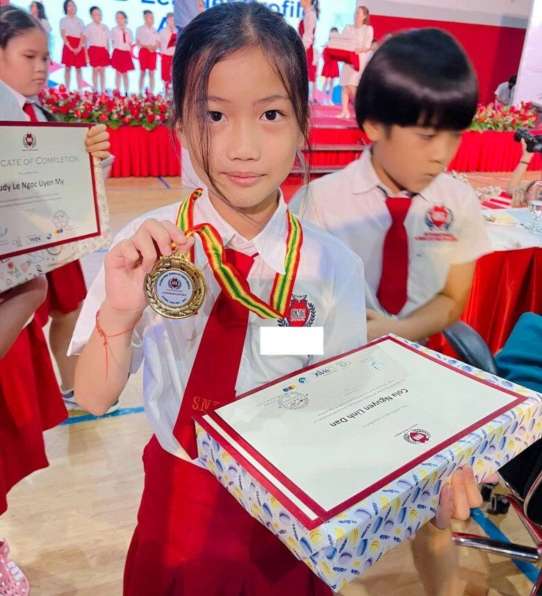 Trở về sau chuyến định cư 1 năm 3 con ốc thanh vân ngày đầu đi học lại trường quốc tế ở việt nam học phí 15 tỷnăm đắt hơn cả ở úc - 10