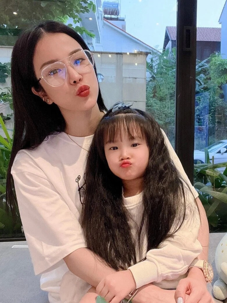 Từ chối trường quốc tế 2 tỷnăm dù chồng cũ trả tiền diệp lâm anh chọn để con nhập học lớp 1 trường gần nhà học phí khác hẳn - 5