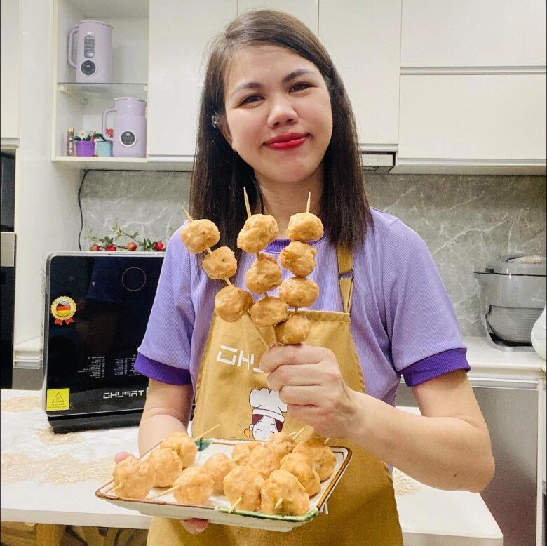 Tự làm tôm viên chiên vừa ngon thơm lại đơn giản người già trẻ nhỏ đều mê - 1