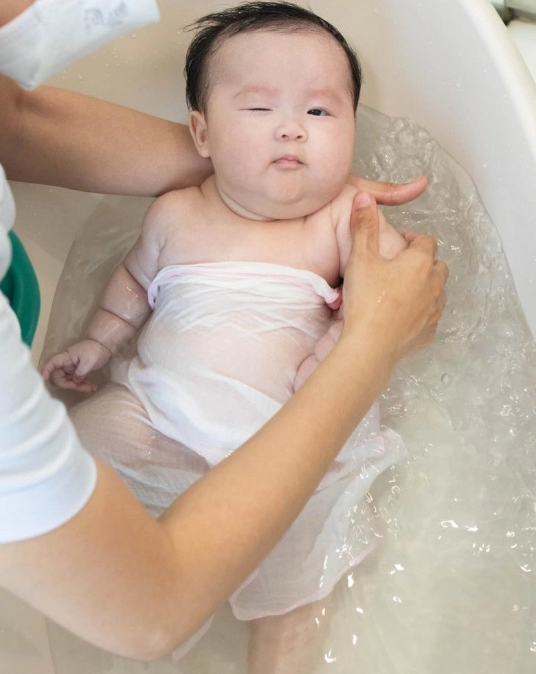 Từng hoang mang vì không biết chăm con hot girl sam giờ hạnh phúc khoe ảnh 2 em bé lai hàn bụ bẫm đáng yêu - 6