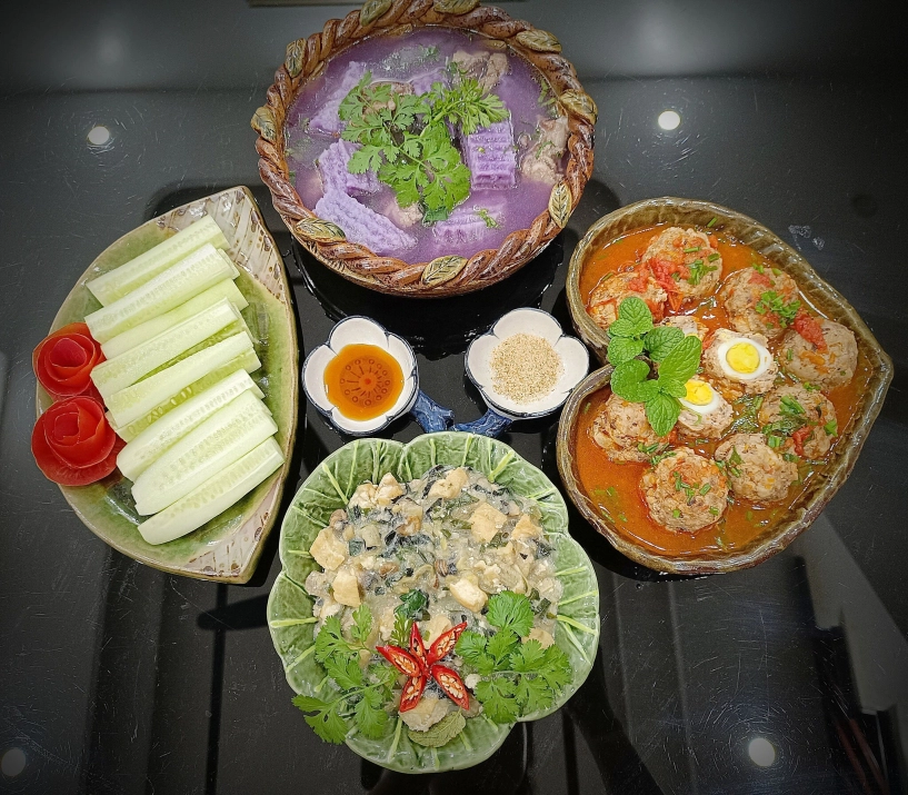 Từng tiết kiệm tiền bán ve chai để mua sách nấu ăn giờ nhìn loạt cơm ngon của mẹ đảm ai cũng phải khen hết lời - 8