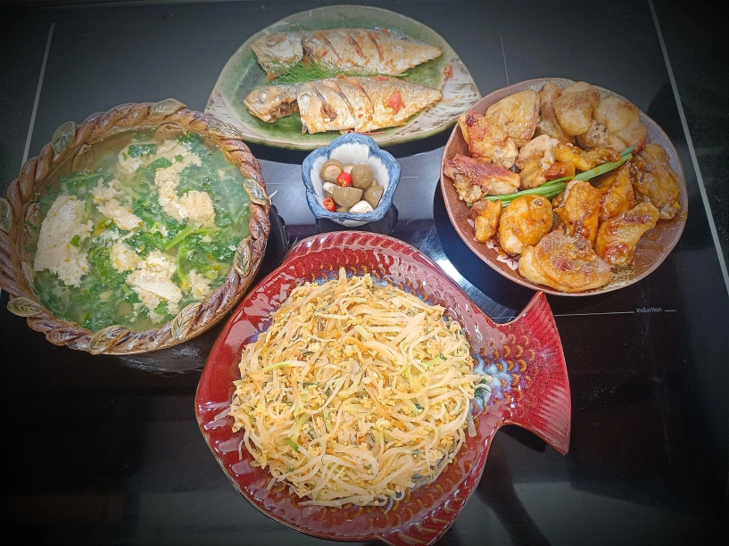 Từng tiết kiệm tiền bán ve chai để mua sách nấu ăn giờ nhìn loạt cơm ngon của mẹ đảm ai cũng phải khen hết lời - 10