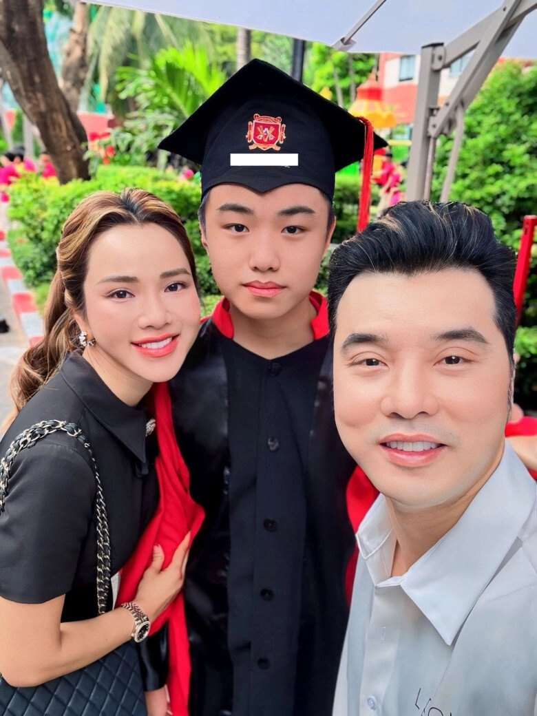 Ưng hoàng phúc cưới người đẹp cần thơ khi cô đang là mẹ đơn thân yêu thương con riêng của vợ như con ruột - 4
