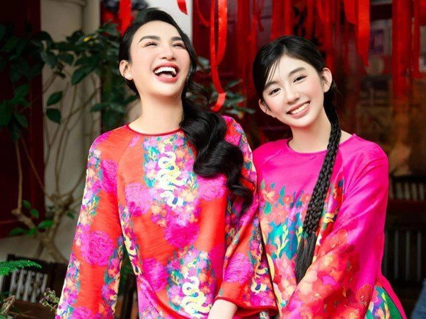 Vài phút trên sàn diễn bé gái 15 tuổi lấn át hh tiểu vy vì quá đẹp được mẹ đào luyện để đậu hoa hậu tương lai - 18