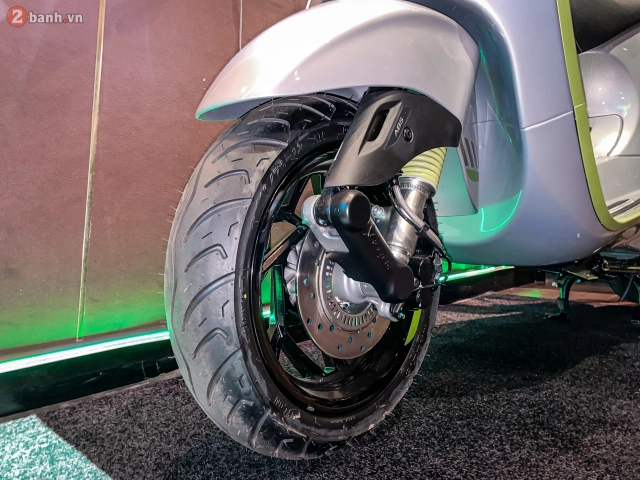 Vespa sprint tech chính thức ra mắt tại việt nam với giá bán hơn 100 triệu đồng - 26
