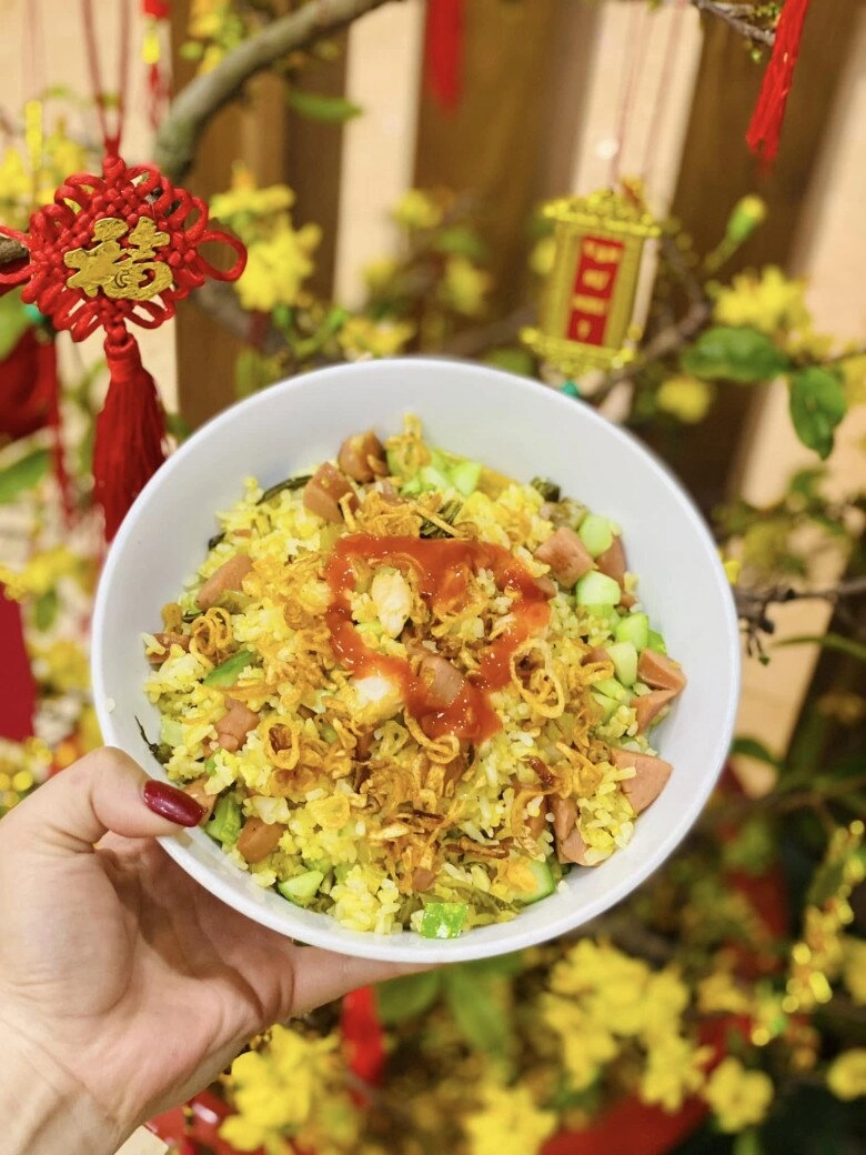 Vét tủ lạnh chồng nghĩ ngay đến làm cơm rang bất ngờ được món ngon khiến vợ mê tít - 6