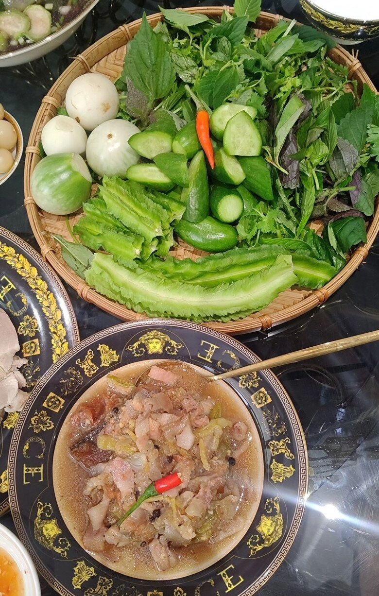 Việt hương khoe mâm cơm đỉnh nóc kịch trần ai cũng tấm tắc tha phương cầu thực không bằng ẩm thực việt nam - 3