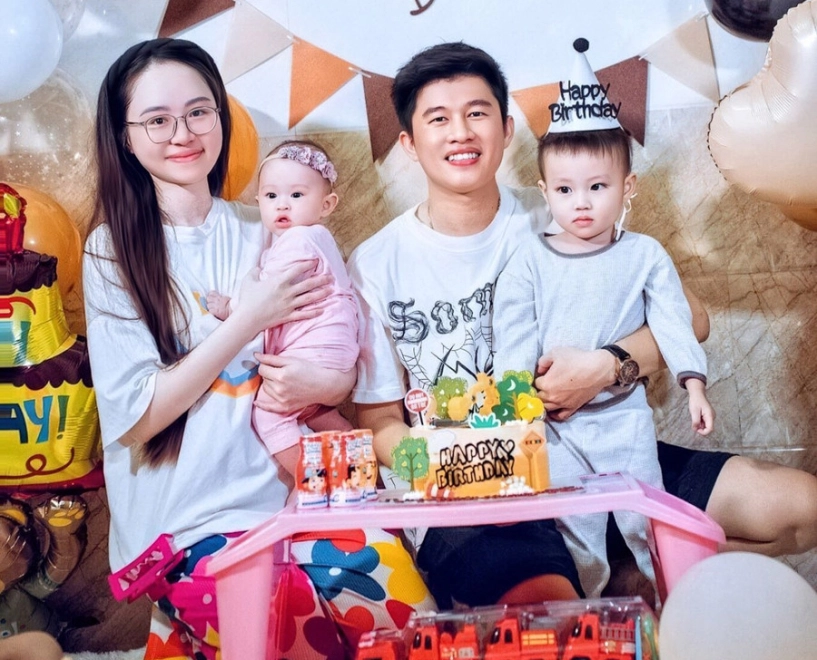 Vợ chồng nghệ an sinh 5 con trai tậu 5 miếng đất cho con làm của để dành - 3