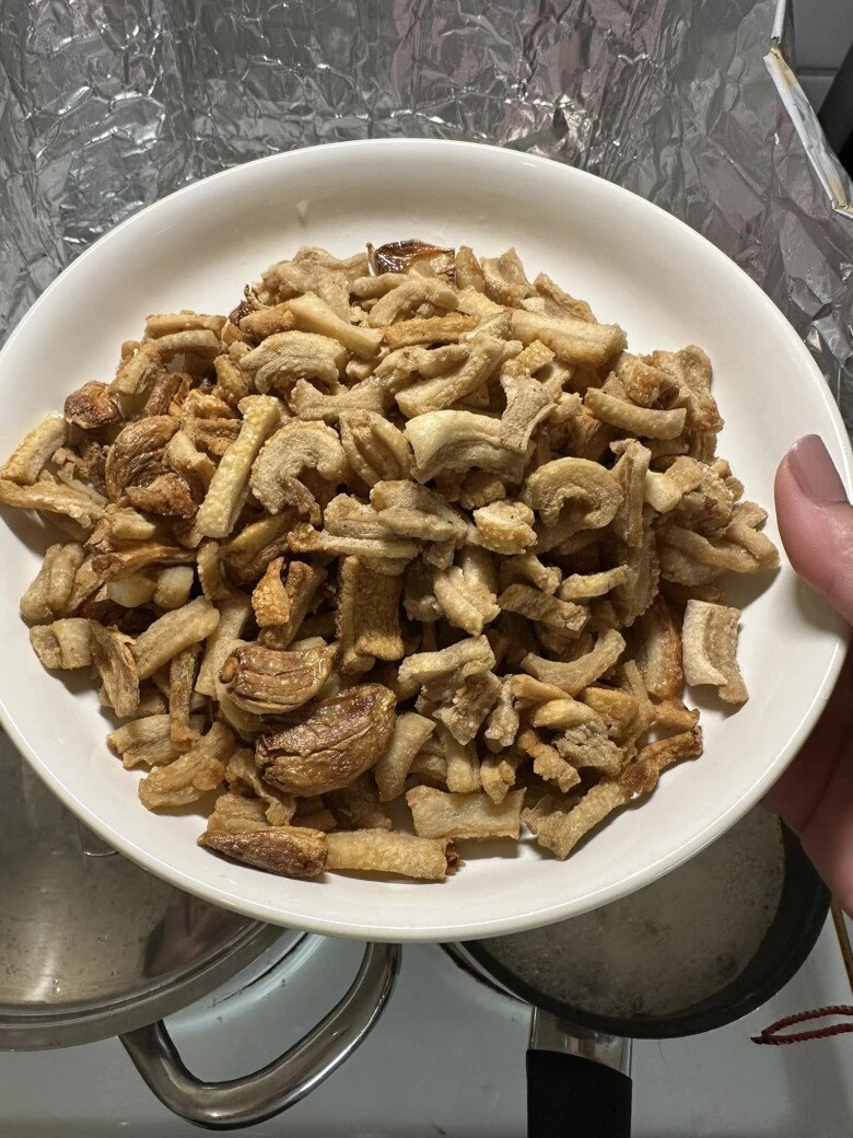 Vợ cũ huy khánh đảm hơn khi chăm con gái ở phần lan khoe cách làm heo quay siêu dễ mà ngon tuyệt - 5
